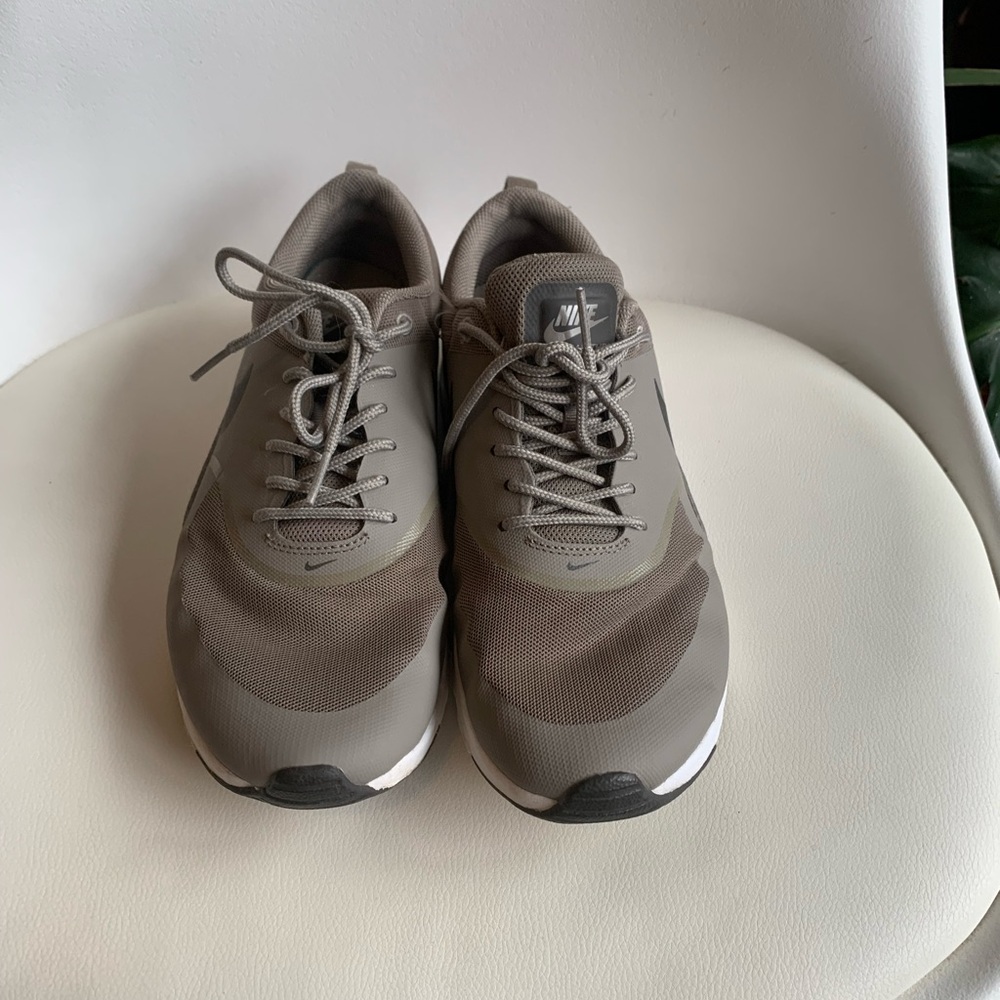 Women’s Nike Air Max Thea